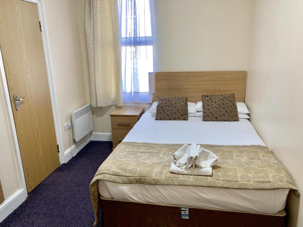 Britannia Inn Hotel Ilford Eksteriør billede