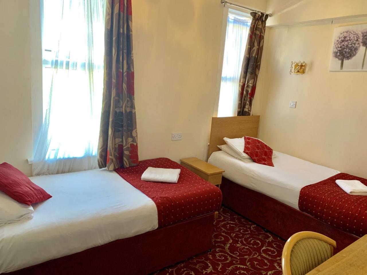 Britannia Inn Hotel Ilford Eksteriør billede